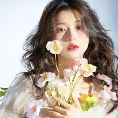 替兄上朝,满朝文武随我吃瓜